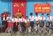 Chương trình tình thương ấm áp cho các bạn học sinh TP Quãng Ngãi