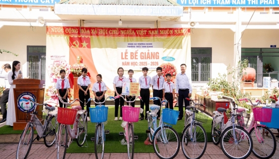 TDCONS – Trao Tặng Xe Đạp, Chắp Cánh Ước Mơ Đến Trường Cho Học Sinh Nghèo Vượt Khó