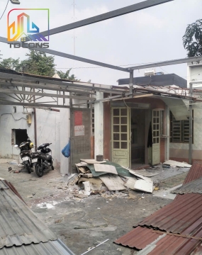 Công tác tháo dỡ nhà cũ tại TP. Hồ Chí Minh