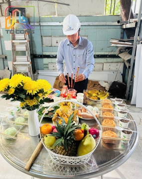 Công tác cúng tháo dỡ nhà cũ (TP.HCM)